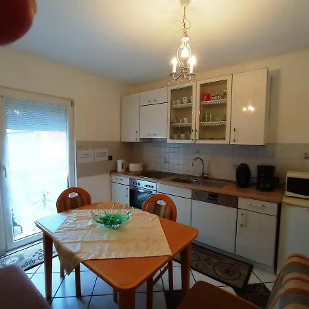 Monteur-, Ferienwohnung Mit Balkon In Hanau Bei Frankfurt Und Aschaffenburg Eksteriør billede