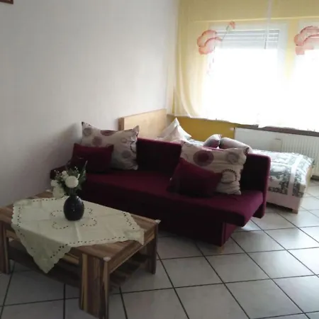 Monteur-, Ferienwohnung Mit Balkon In Hanau Bei Frankfurt Und Aschaffenburg Eksteriør billede